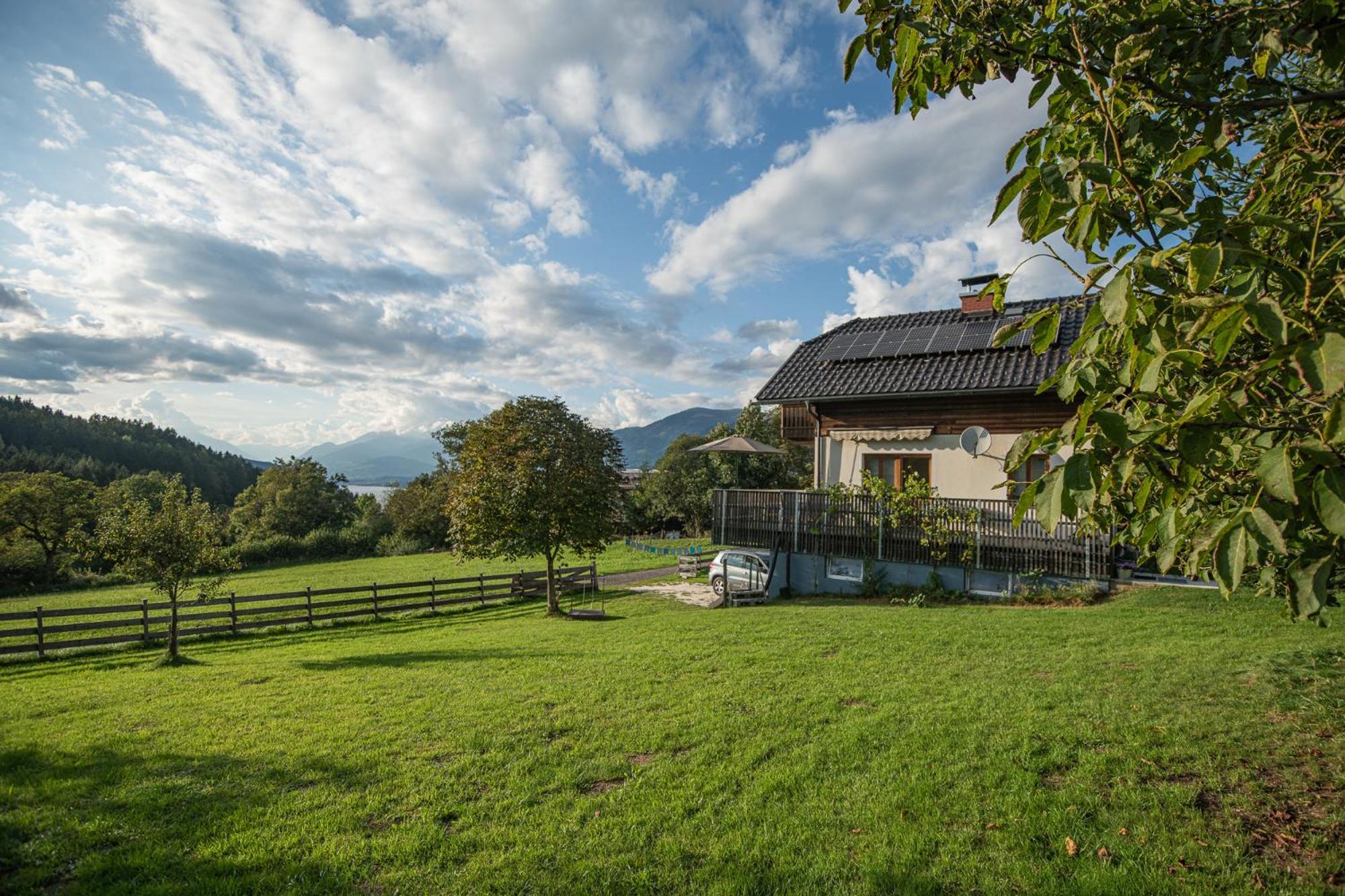 Mirnockahoi - Familienfreundliches Ferienhaus Fuer 4 Erwachsene, Maritimes Bergerlebnis, Panoramablick Von Terrasse Und Balkon, Carinthia, Millstaettersee Ferndorf Dış mekan fotoğraf